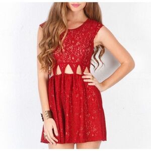 Anthropologie Lovers+Friends Lace MiniDress Cut-Out‎ Waist Stretchy Lined Red XS